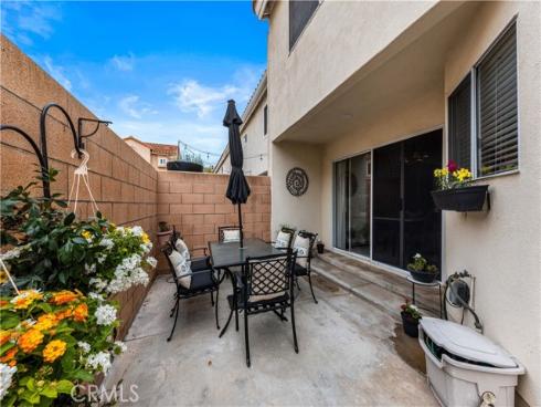 2537  Orange  D  Avenue, Costa Mesa, CA