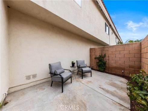 2537  Orange  D  Avenue, Costa Mesa, CA