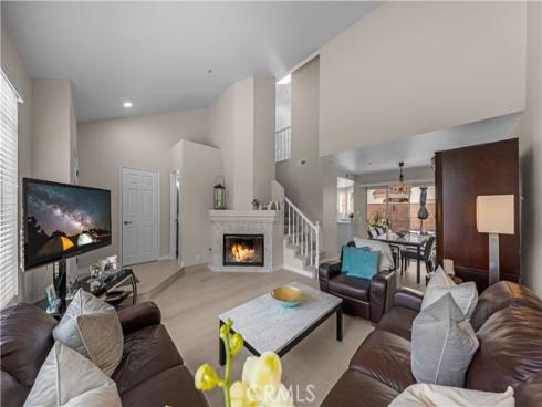 2537  Orange  D  Avenue, Costa Mesa, CA