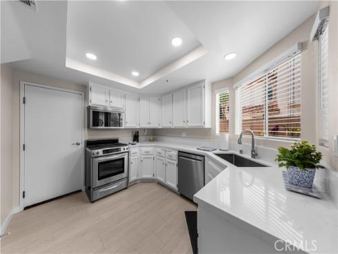 2537  Orange  D  Avenue, Costa Mesa, CA