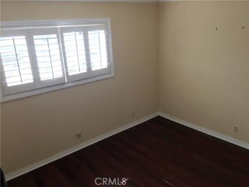 990  Trabuco  , Costa Mesa, CA