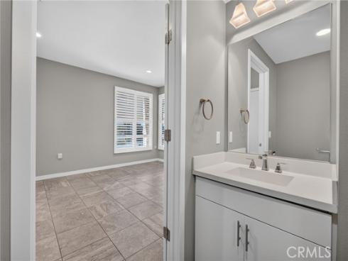 821 Brickyard , Costa Mesa, CA
