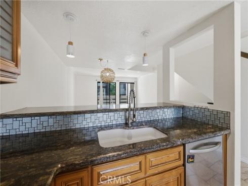 435 Bryson Springs 38 , Costa Mesa, CA