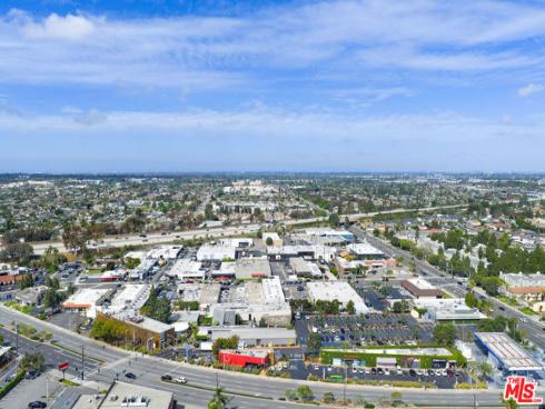810 Baker 204 Street, Costa Mesa, CA