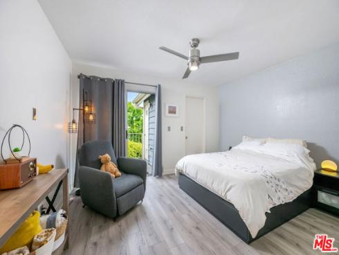 810 Baker 204 Street, Costa Mesa, CA