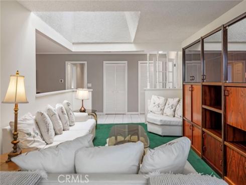 3134  Killarney   Lane, Costa Mesa, CA