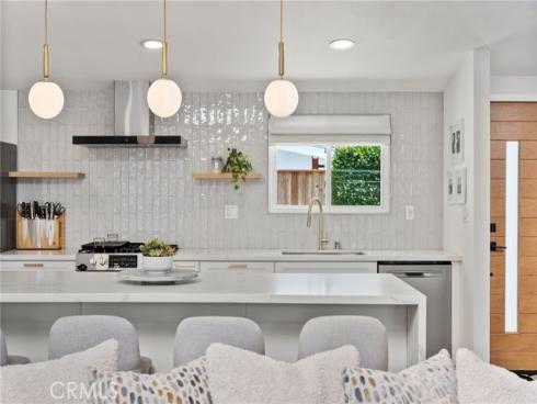 2135  Parsons   Street, Costa Mesa, CA