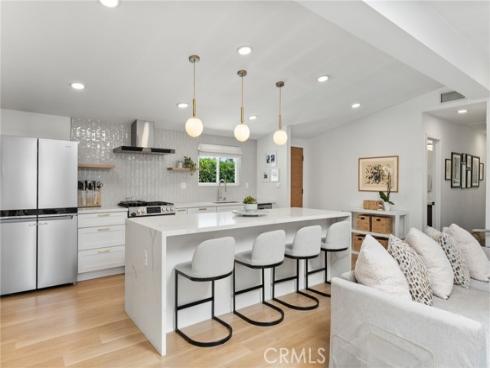 2135  Parsons   Street, Costa Mesa, CA