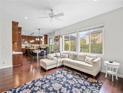 2707  Ashwood  , Costa Mesa, CA