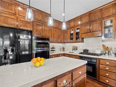 2707  Ashwood  , Costa Mesa, CA