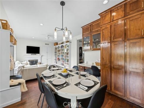2707  Ashwood  , Costa Mesa, CA