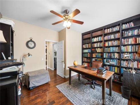 2707  Ashwood  , Costa Mesa, CA