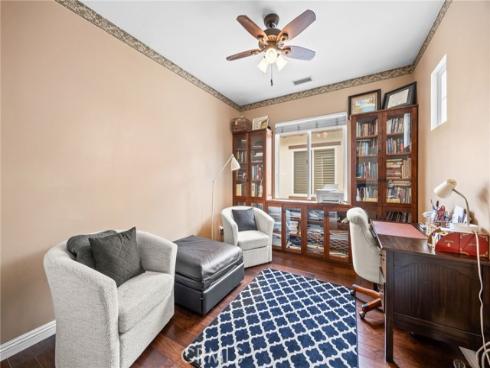 2707  Ashwood  , Costa Mesa, CA