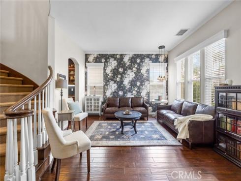 2707  Ashwood  , Costa Mesa, CA