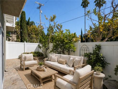 120  23rd Street  A , Costa Mesa, CA