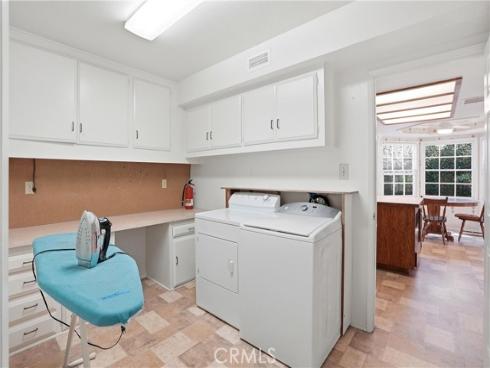 2037 S Capella   Court, Costa Mesa, CA