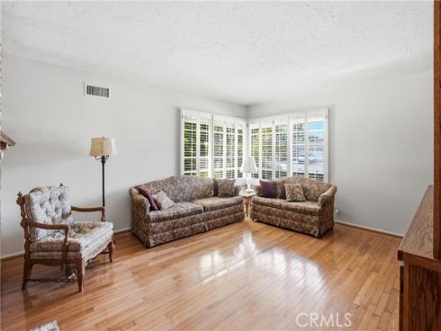 2037 S Capella   Court, Costa Mesa, CA