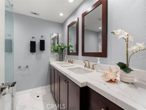 2904  Club House   Road, Costa Mesa, CA