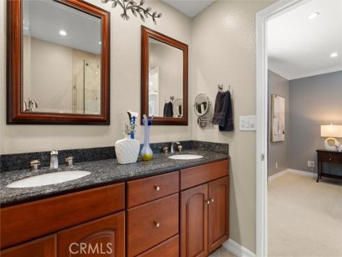 2904  Club House   Road, Costa Mesa, CA