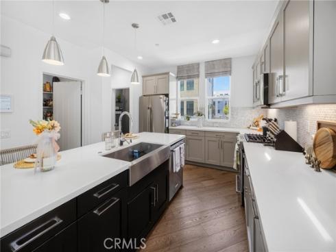 1687  Grand View  , Costa Mesa, CA