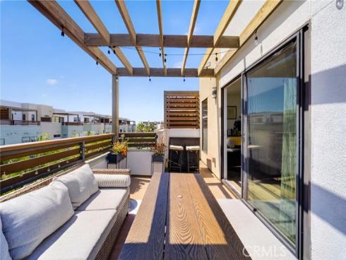 1687  Grand View  , Costa Mesa, CA