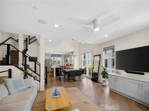 1687  Grand View  , Costa Mesa, CA