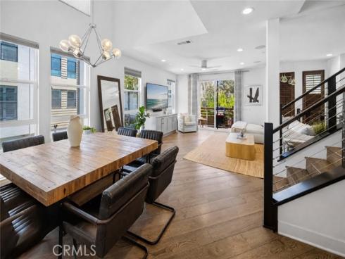 1687  Grand View  , Costa Mesa, CA