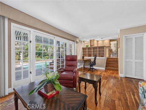 2740 Cardinal Drive, Costa Mesa, CA