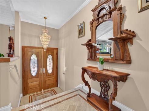 2740 Cardinal Drive, Costa Mesa, CA