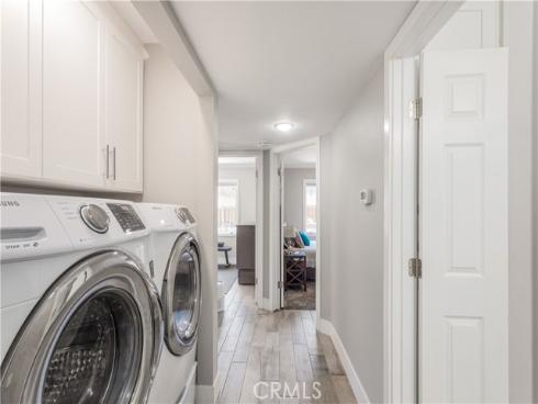 2463  Irvine  A2  Avenue, Costa Mesa, CA