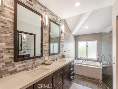 2463  Irvine  A2  Avenue, Costa Mesa, CA