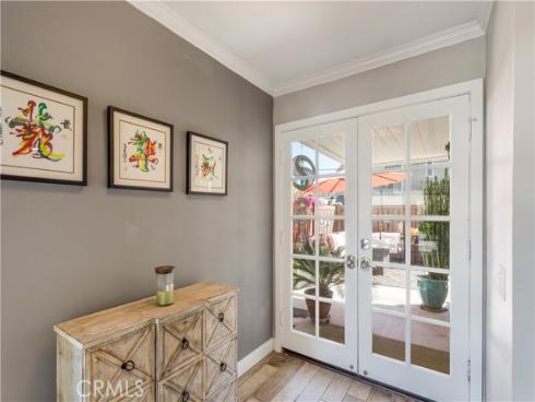 2463  Irvine  A2  Avenue, Costa Mesa, CA