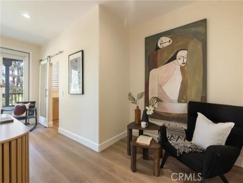 267  Mesa Dr  , Costa Mesa, CA