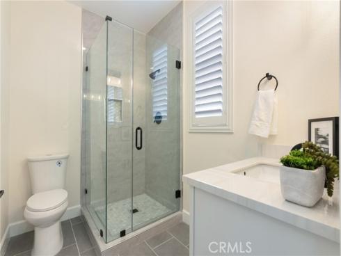 267  Mesa Dr  , Costa Mesa, CA