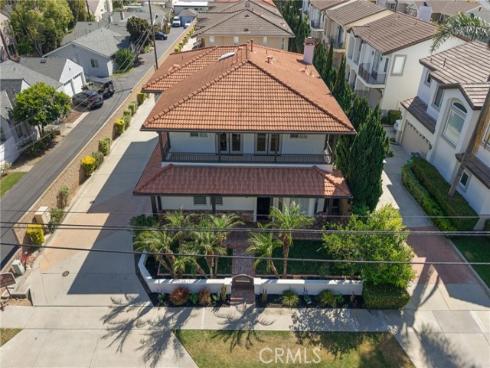 267  Mesa Dr  , Costa Mesa, CA
