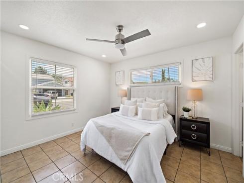 590 Traverse Drive, Costa Mesa, CA