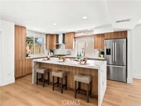 3368  California  , Costa Mesa, CA