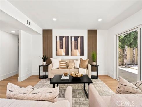3368  California  , Costa Mesa, CA