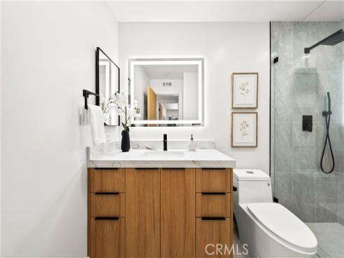 3368  California  , Costa Mesa, CA