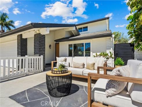 3368  California  , Costa Mesa, CA
