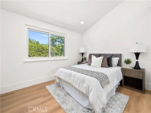 3368  California  , Costa Mesa, CA