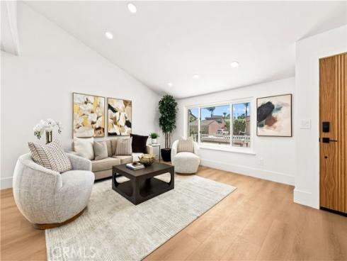 3368  California  , Costa Mesa, CA