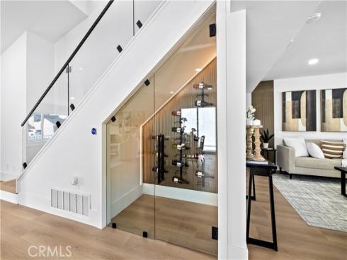 3368  California  , Costa Mesa, CA