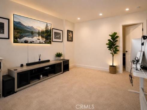 1648 Topanga , Costa Mesa, CA