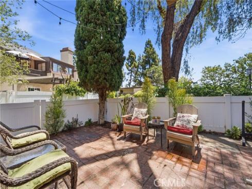 905  Hyde   Court, Costa Mesa, CA