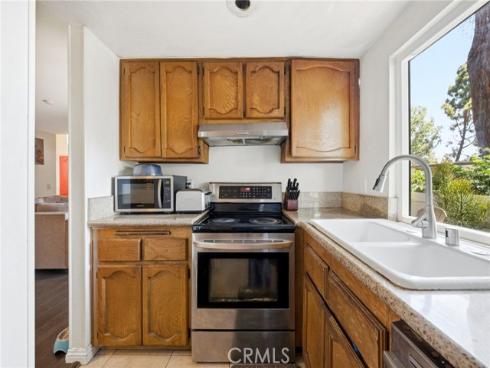 905  Hyde   Court, Costa Mesa, CA