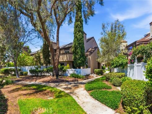 905  Hyde   Court, Costa Mesa, CA