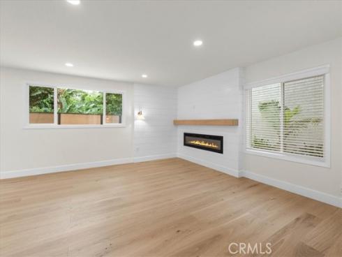 1945  Sundance  , Costa Mesa, CA