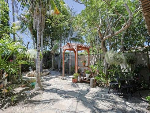 444  Bryson Springs  , Costa Mesa, CA