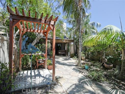 444  Bryson Springs  , Costa Mesa, CA